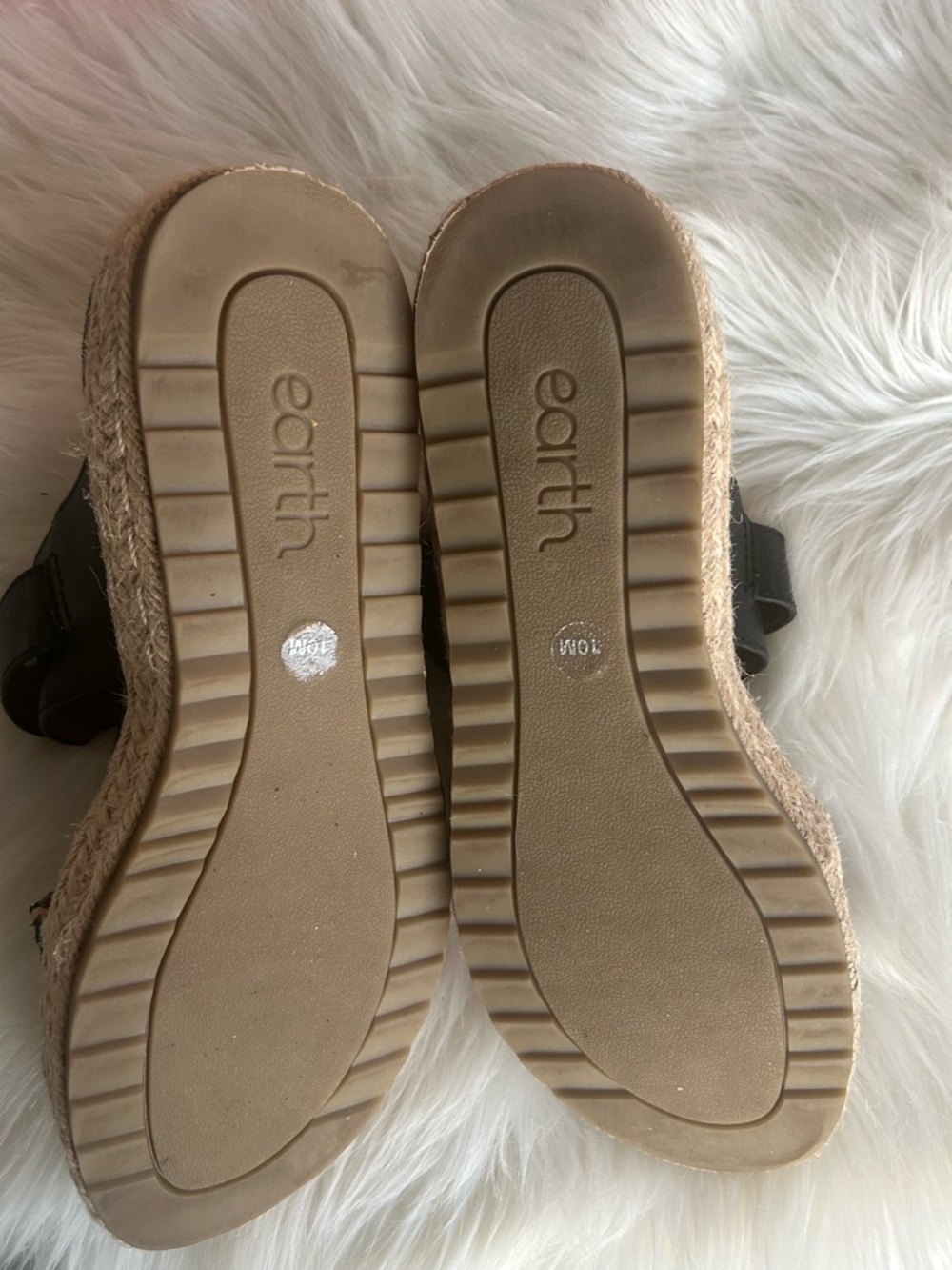 Earth Black and Tan Espadrille Slide Sandals - Picture 4 of 10